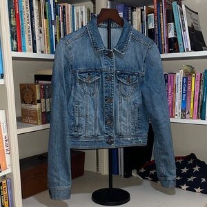 Classic Blue Denim Jacket - American Eagle